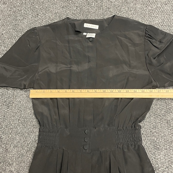Vintage Jos A Banks Black Short sleeve knee length 100% silk dress size 4 - Picture 6 of 6